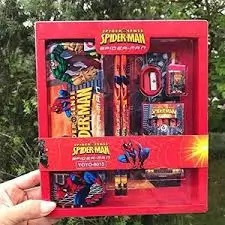 RiG8ZXXv7ZI5LaIe5EaJS710wcLm1TRvQ7uTIe0l.webp Spiderman 7-Pcs Stationery Set for Kids – Pencils, Sharpener, Eraser, Scale, Crayons & Pencil Box, Multicolor ( default, Free Size ) .